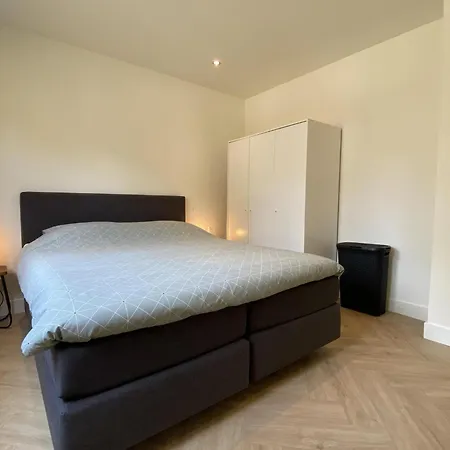De Veluwse Houtduif Holiday home Garderen