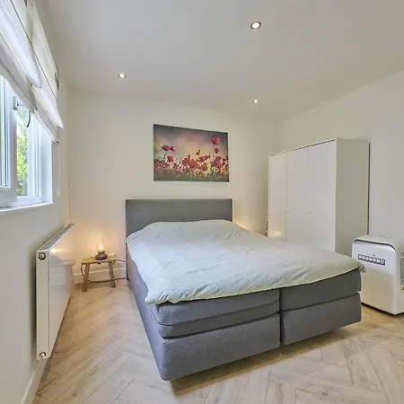 De Veluwse Houtduif * ガルデレン