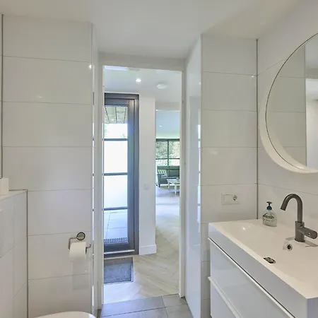 別荘 De Veluwse Houtduif